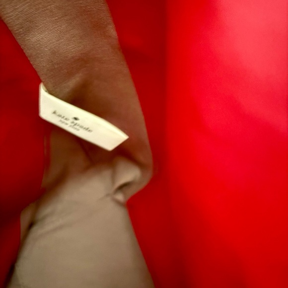 Fun & Flirty KATE SPADE NEW YORK “Heart It Penelope Tote” - Picture 11 of 11